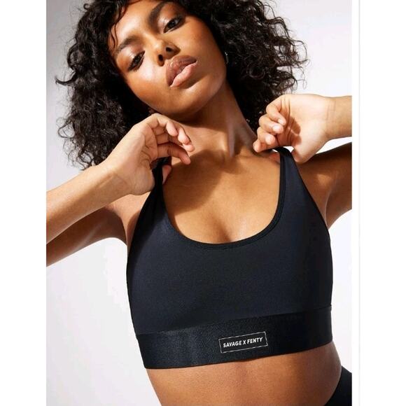 Savage x Fenty Rihanna Black Sports Bra Gym Top Workout Women’s Size Medium - Picture 1 of 8